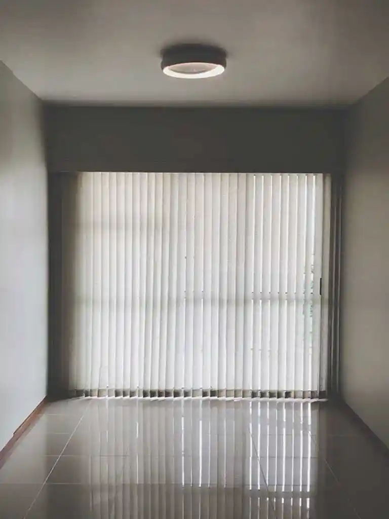 Vertical-Blinds